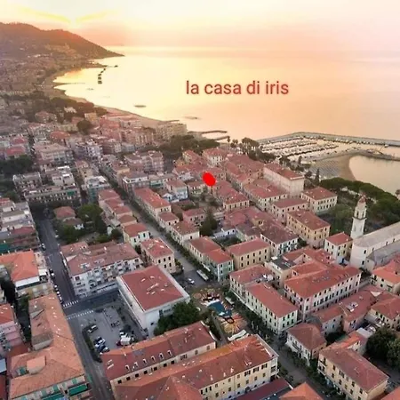 La Casa Di Iris A Due Passi Dal Mare 公寓 *