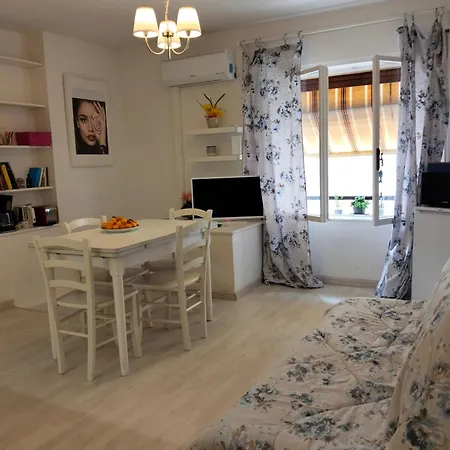 La Casa Di Iris A Due Passi Dal Mare *